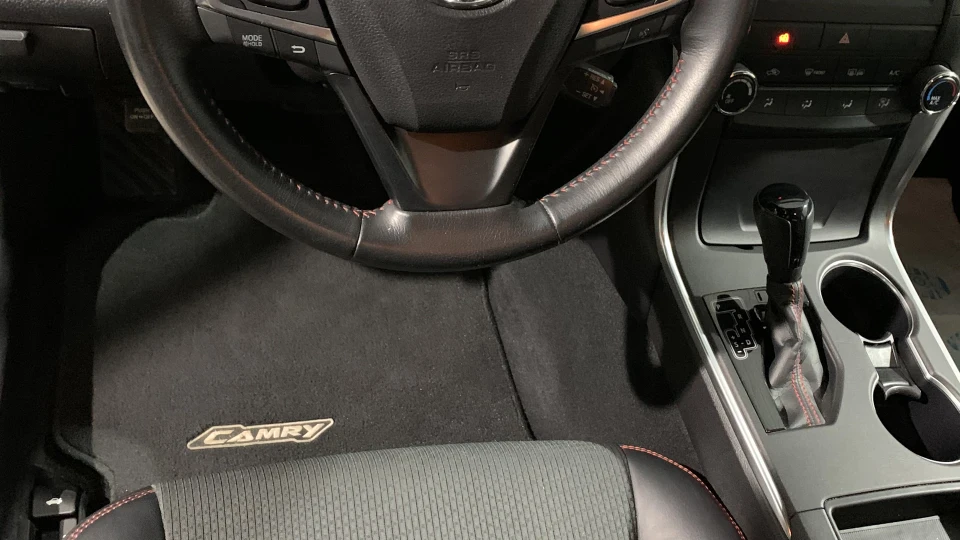Toyota Camry Чорний Тапок Без душі 😉 4