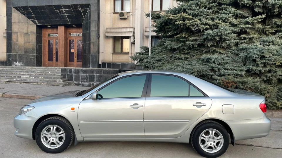 Toyota Camry Cruise ship 2