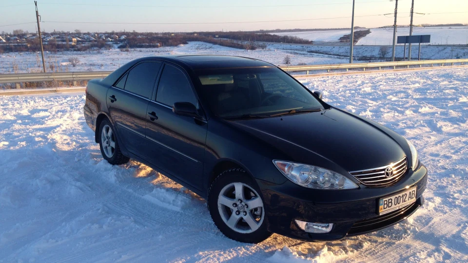 Toyota Camry Диван на колесах 4