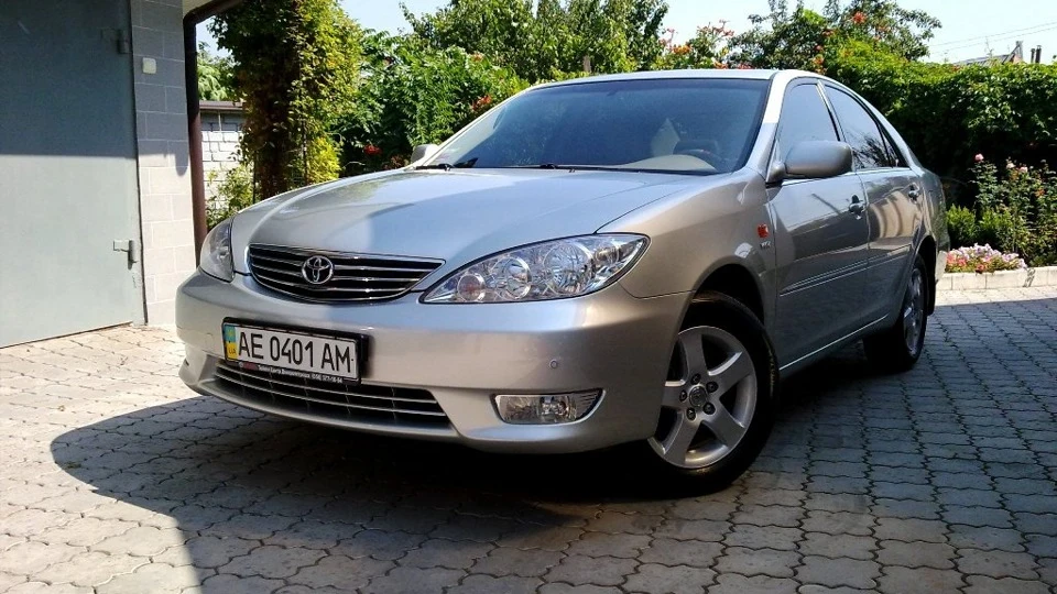 Toyota Camry Дніпропетровськ 2