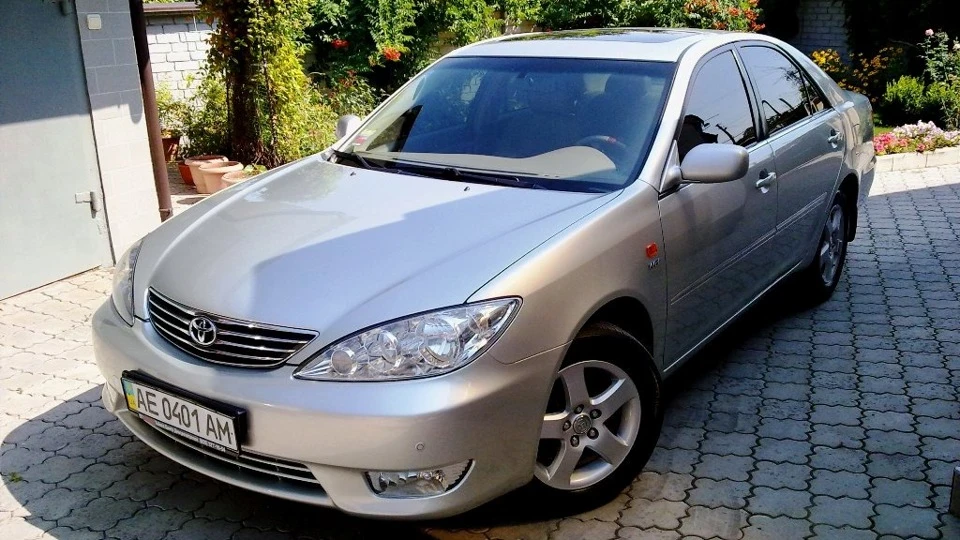 Toyota Camry Дніпропетровськ 4