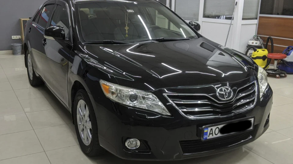 Toyota Camry Executive + Navi