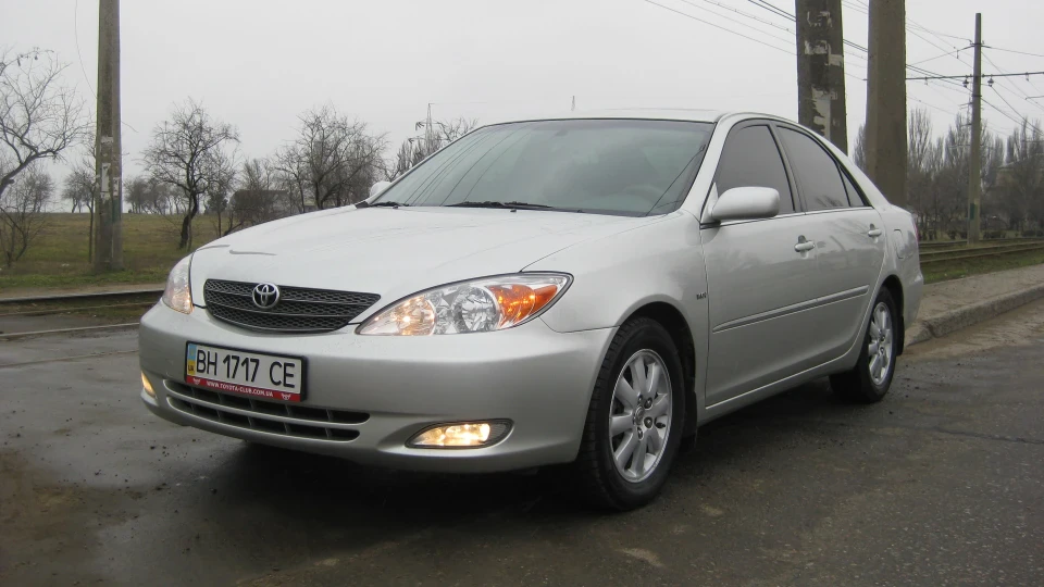 Toyota Camry eXtra Limited Edition 3