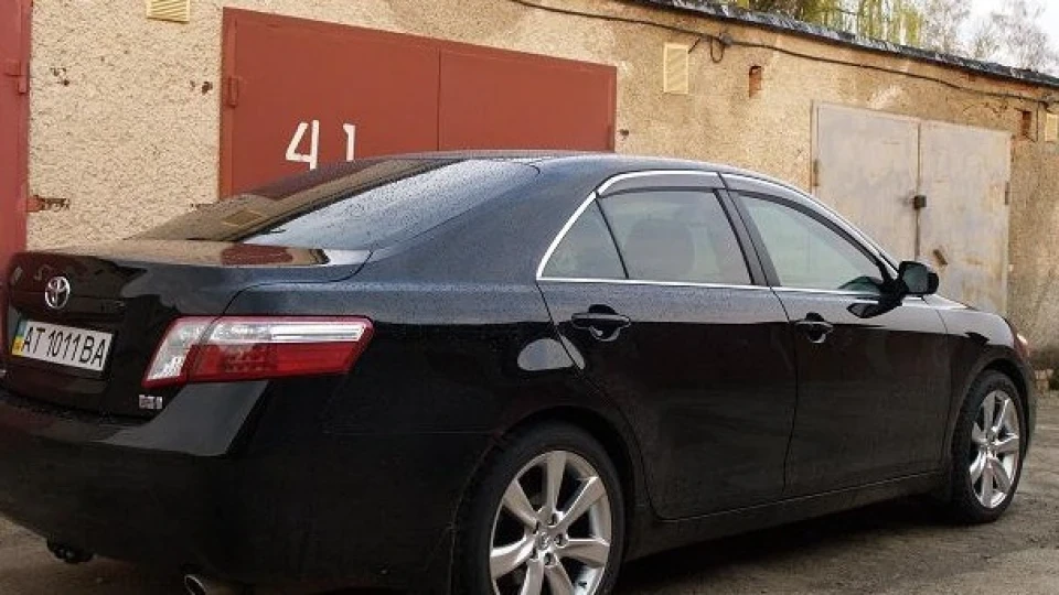 Toyota Camry Гібрид! 3