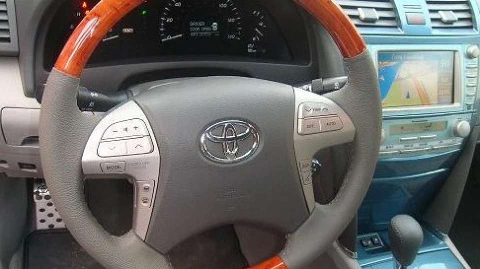 Toyota Camry Гібрид! 4