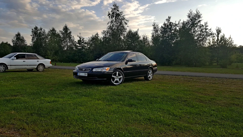 Toyota Camry limited USA AVTOVOLTAGE 2