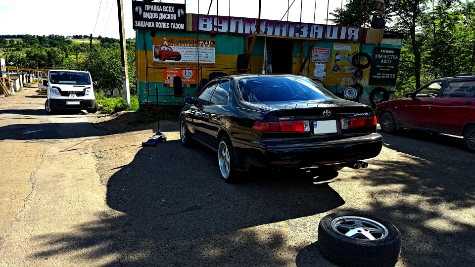Toyota Camry limited USA AVTOVOLTAGE 3