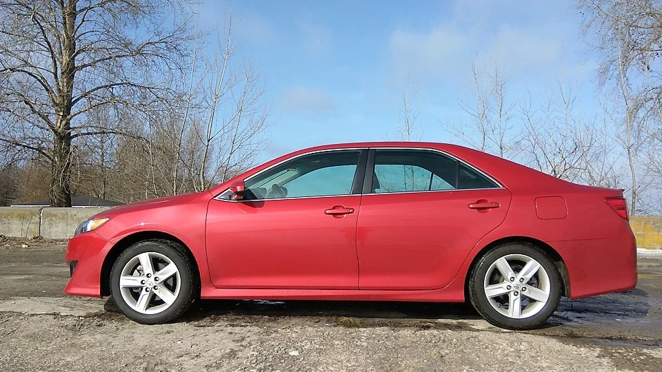 Toyota Camry Огоньчик 3