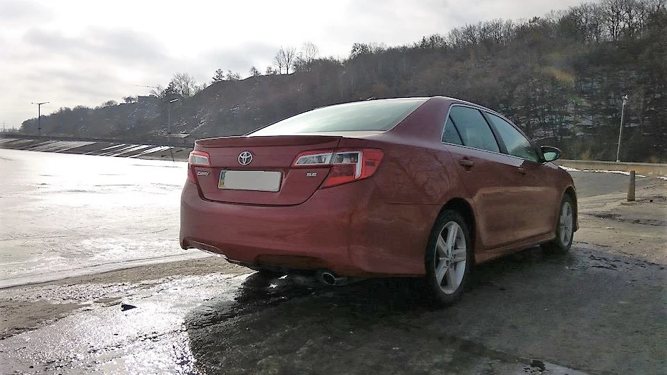 Toyota Camry Огоньчик 4