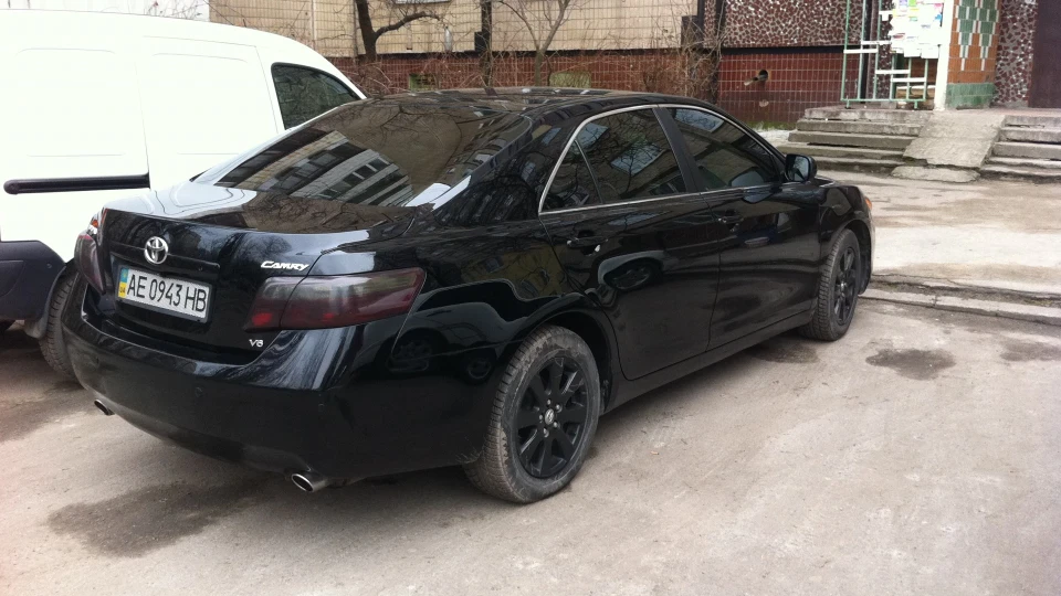 Toyota Camry Only Black
