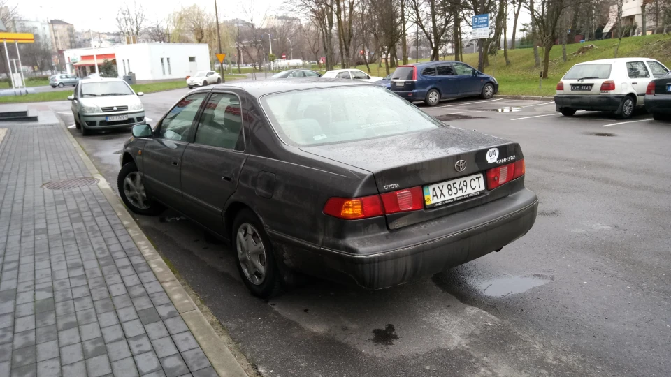 Toyota Camry Батьківський диван 2