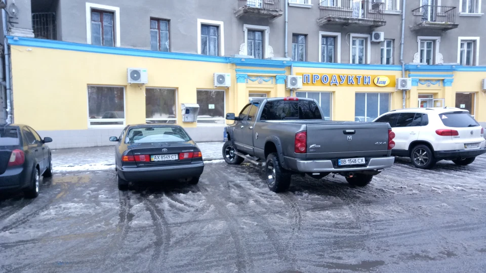 Toyota Camry Батьківський диван 4