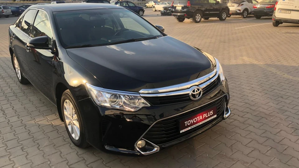 Toyota Camry Головна 3
