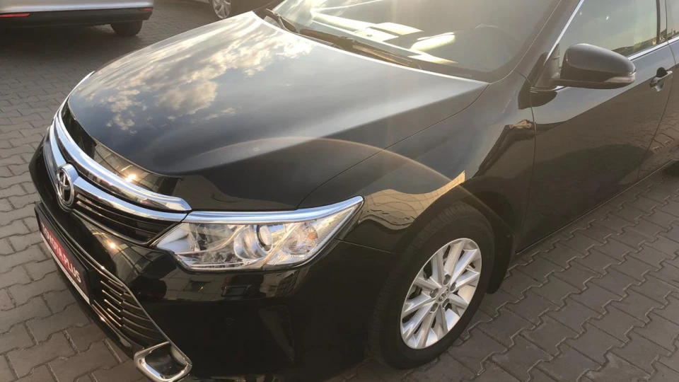 Toyota Camry Головна 4