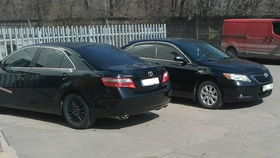 Toyota Camry R4 3
