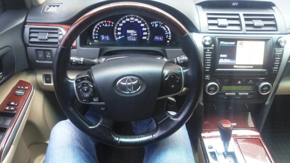 Toyota Camry Робоча конячка 4