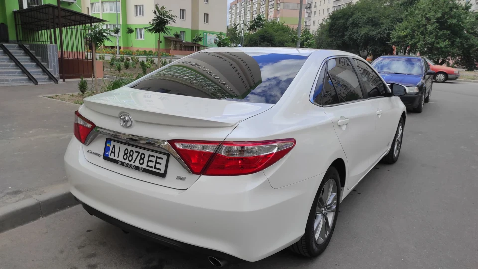 Toyota Camry SE