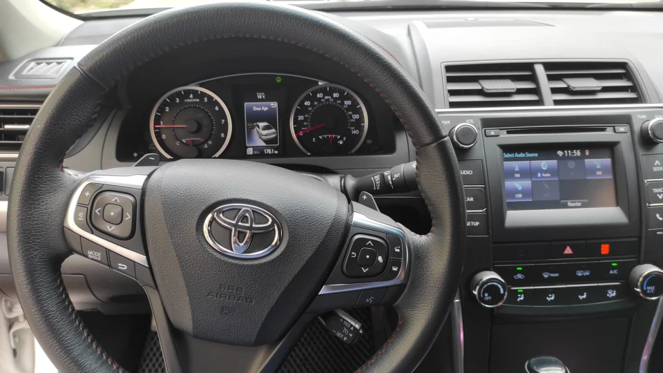 Toyota Camry SE 5