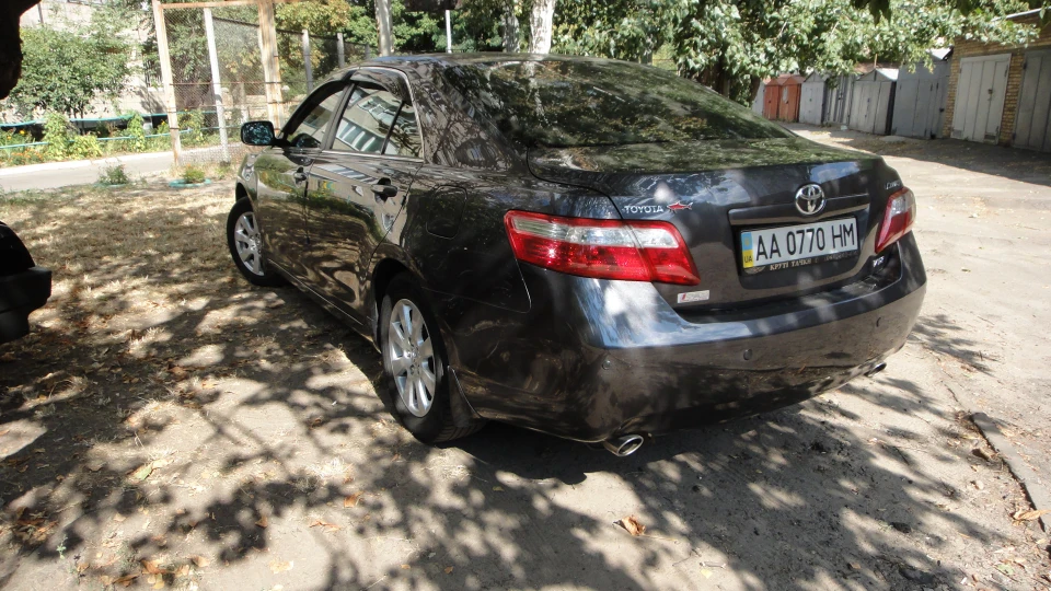 Toyota Camry Сира Перлина 2