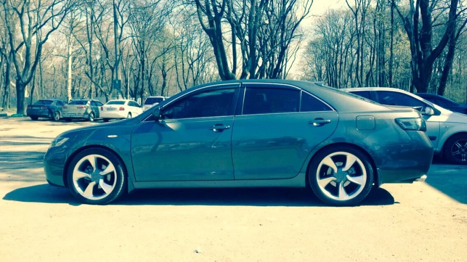 Toyota Camry Stealth 4