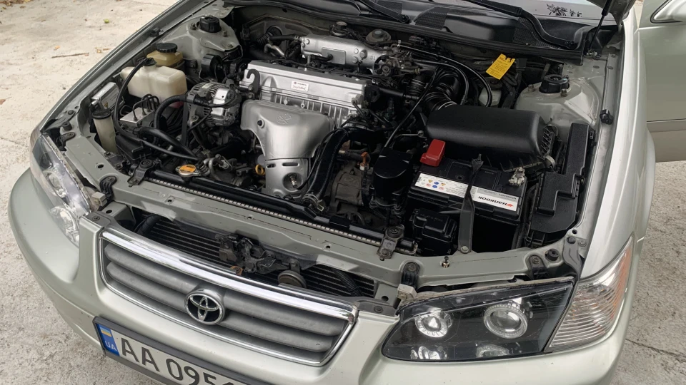 Toyota Camry SXV 20 LE 2.2 AT 3