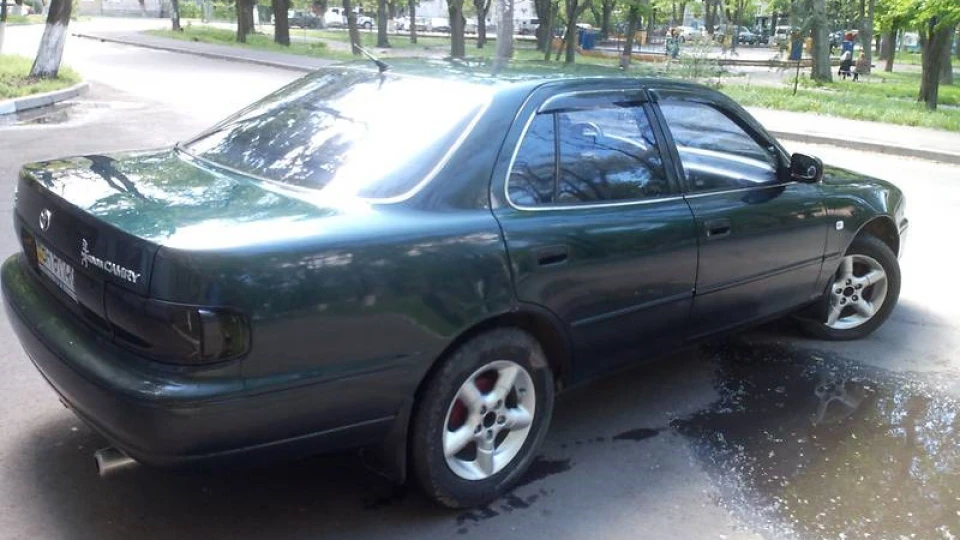 Toyota Camry SXV10.5S-FE 5