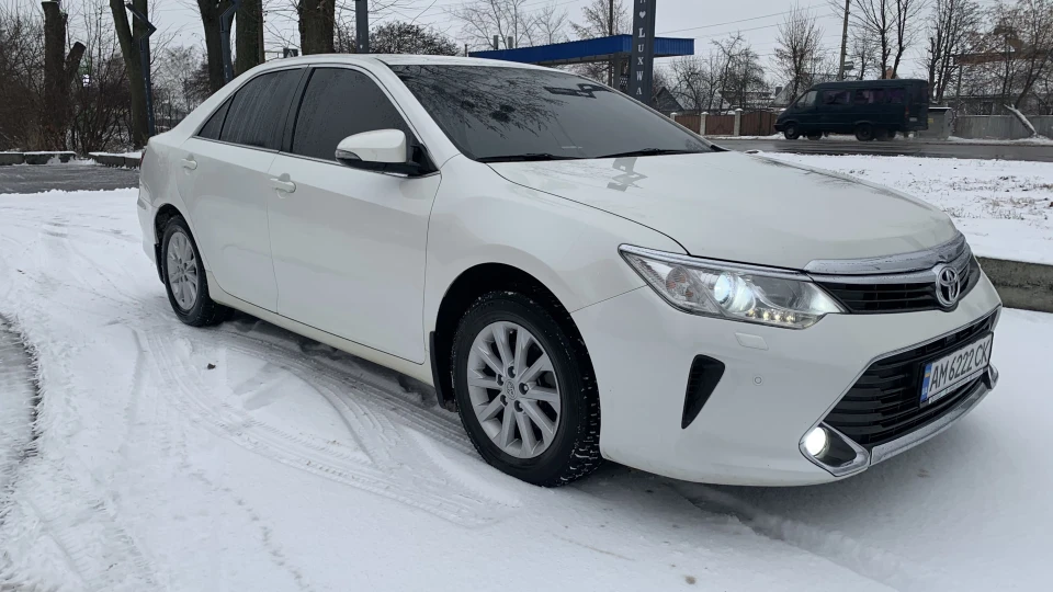 Toyota Camry Типа 3.5😁 4