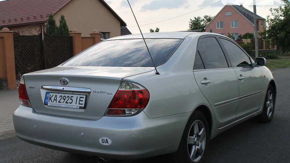 Toyota Camry Topovaya 5