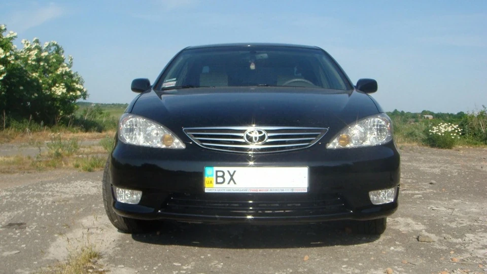 Toyota Camry USA 3.0V6 XLE 2