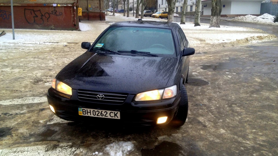 Toyota Camry USA 2