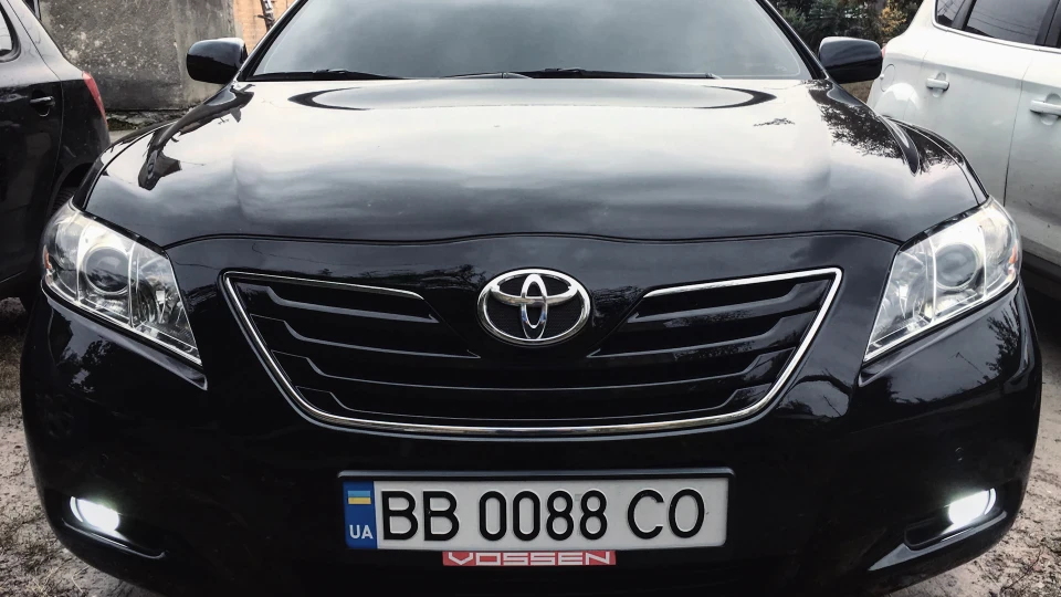 Toyota Camry USA! 2