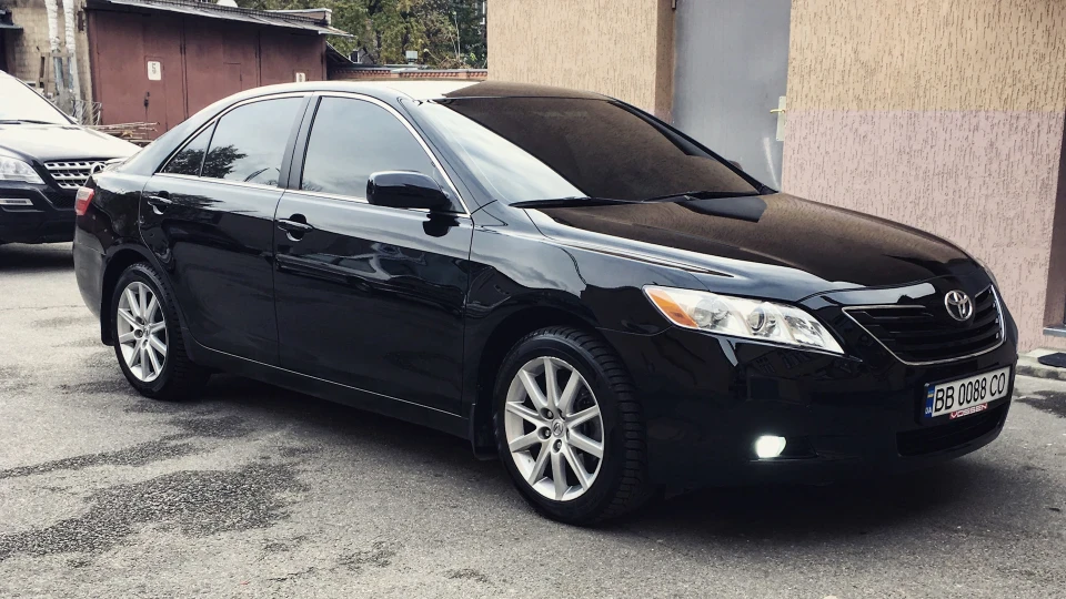 Toyota Camry USA! 5