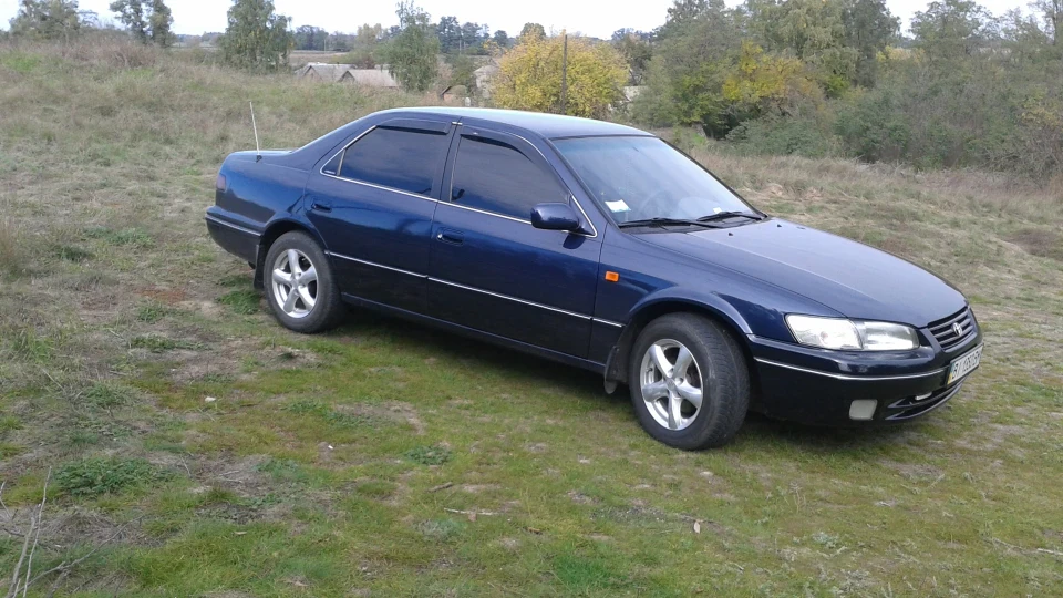 Toyota Camry V20 3.0 5