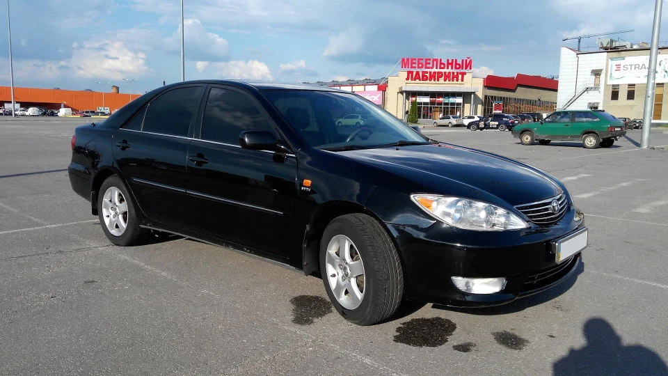 Toyota Camry v30-35. 2.4 автомат 2