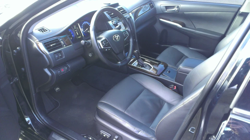 Toyota Camry V55 3