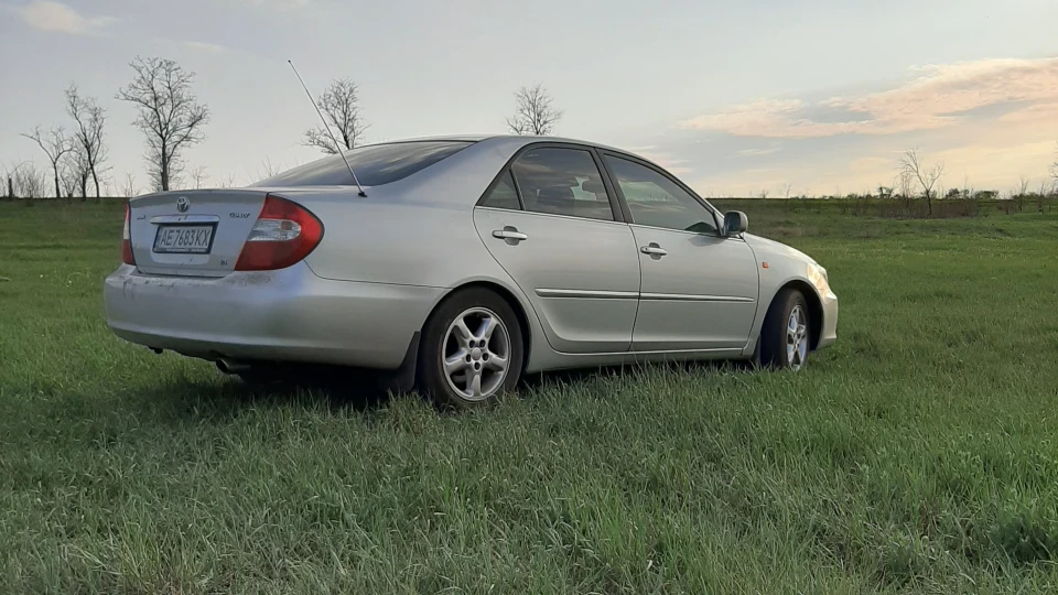 Toyota Camry v6 Супер Комфорт 3