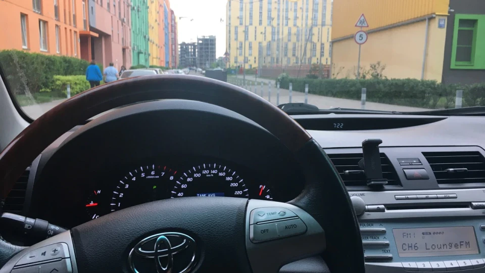 Toyota Camry V6 2