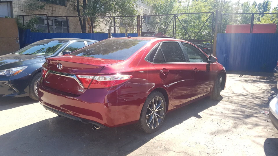 Toyota Camry XSE USA 2