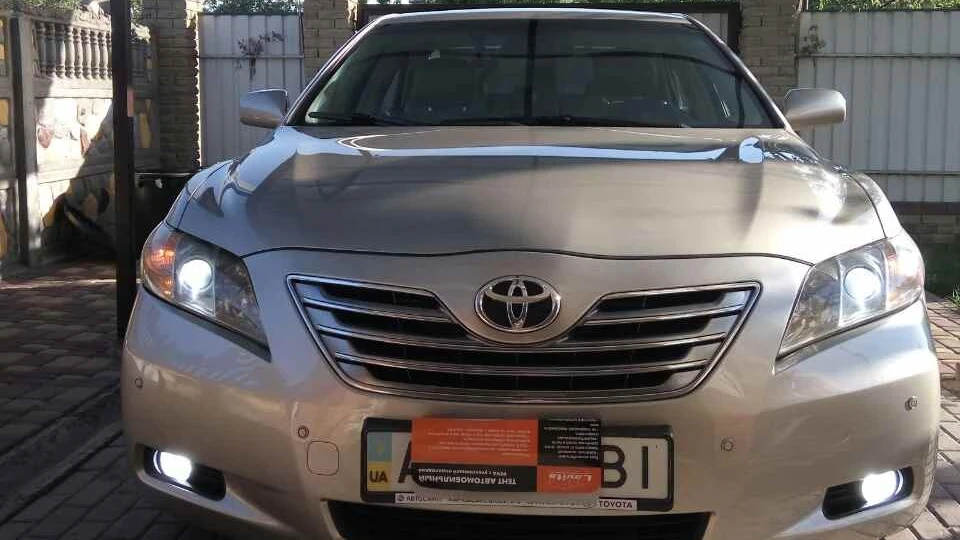 Toyota Camry Золота Камрі 2