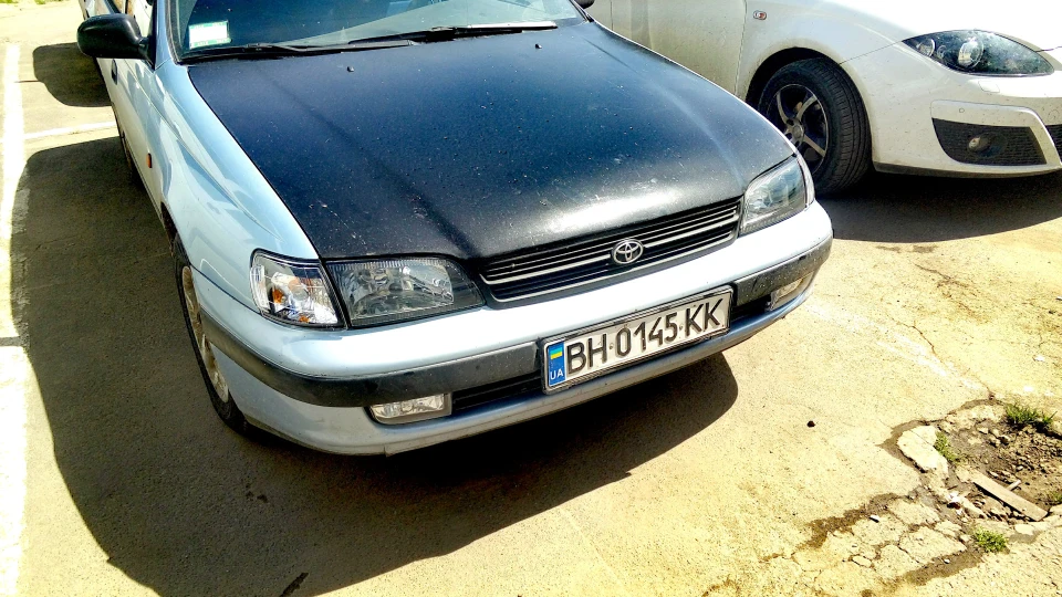 Toyota Carina E
