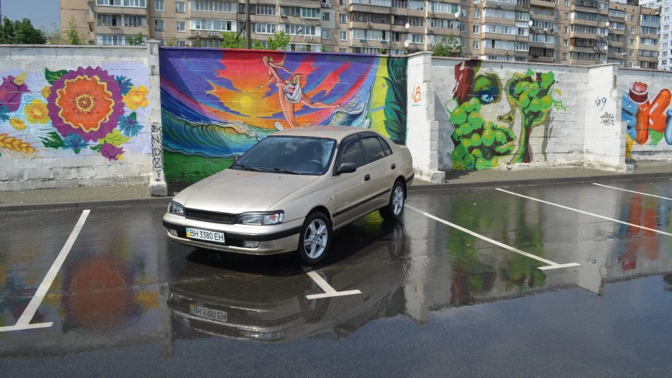 Toyota Carina E