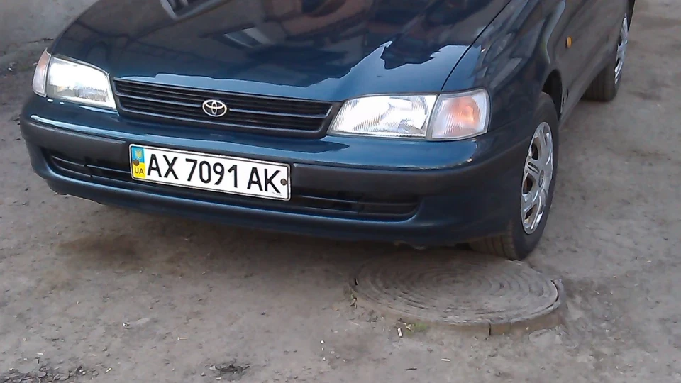 Toyota Carina E