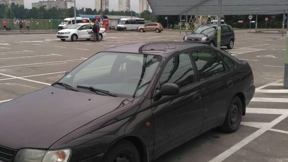 Toyota Carina E