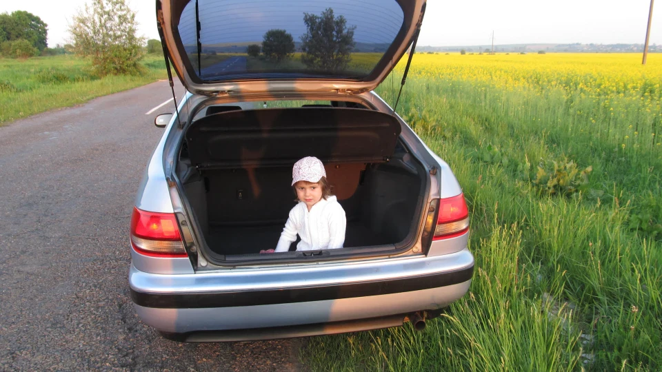 Toyota Carina E 3