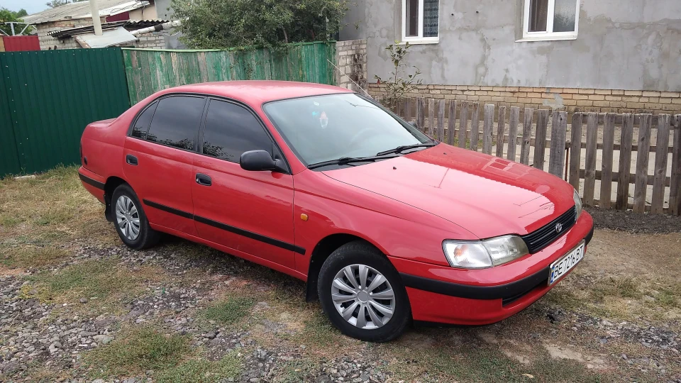 Toyota Carina E