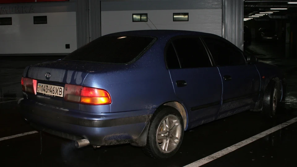 Toyota Carina E