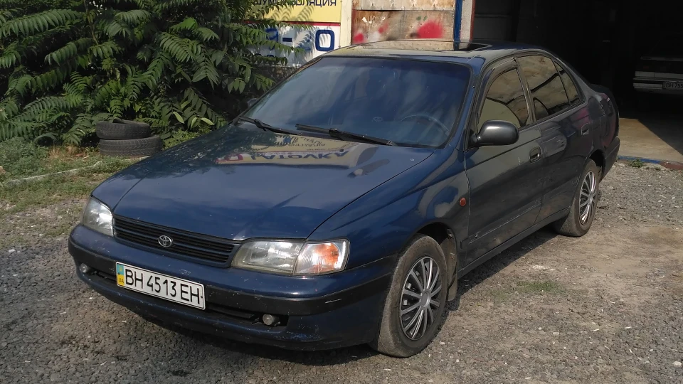 Toyota Carina E