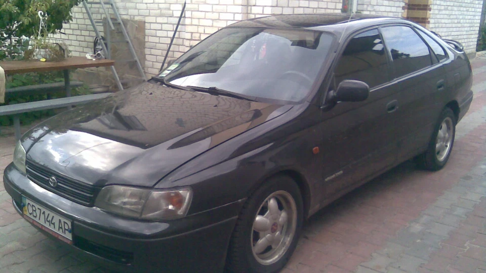 Toyota Carina E