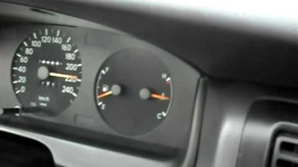 Toyota Carina E 2