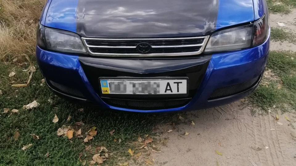 Toyota Carina E 1.6 2